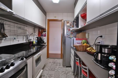Apartamento à venda com 87m², 3 quartos e 2 vagasCozinha