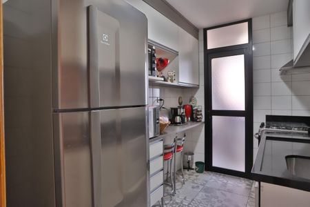 Apartamento à venda com 87m², 3 quartos e 2 vagasCozinha