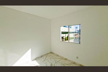 Apartamento à venda com 90m², 4 quartos e 1 vaga Apartamento à venda com 90m², 4 quartos e 1 vagaQuarto 2