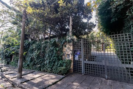 Casa à venda com 607m², 5 quartos e 5 vagasFachada