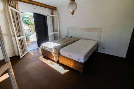 Casa à venda com 607m², 5 quartos e 5 vagasSuíte 1