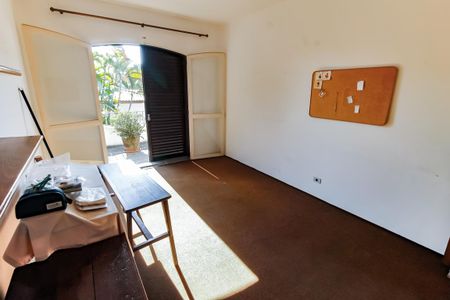 Casa à venda com 607m², 5 quartos e 5 vagasQuarto 3