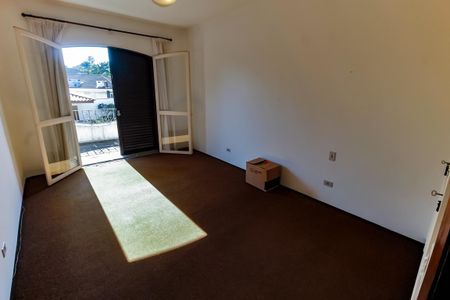 Casa à venda com 607m², 5 quartos e 5 vagasQuarto 4