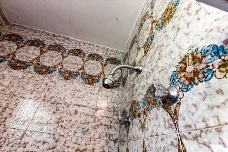 Casa à venda com 607m², 5 quartos e 5 vagasBanheiro Social 2