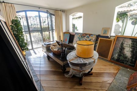 Casa à venda com 607m², 5 quartos e 5 vagasSala 3