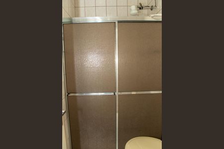 Casa para alugar com 160m², 3 quartos e 2 vagasBanheiro de Serviço