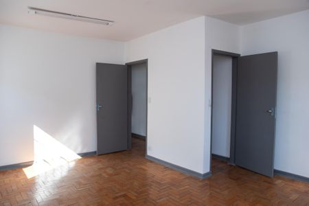 Casa para alugar com 160m², 3 quartos e 2 vagasQuarto 2