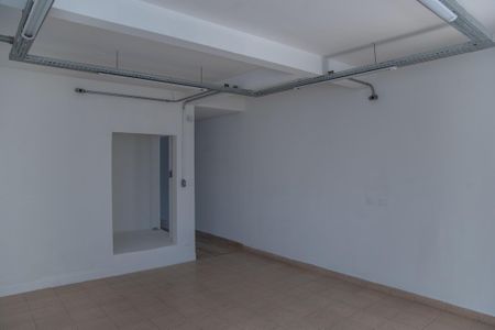 Casa para alugar com 160m², 3 quartos e 2 vagasSala