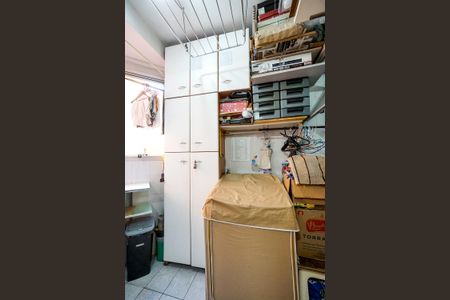 Apartamento à venda com 107m², 3 quartos e 2 vagas Apartamento à venda com 107m², 3 quartos e 2 vagasÁrea de Serviço