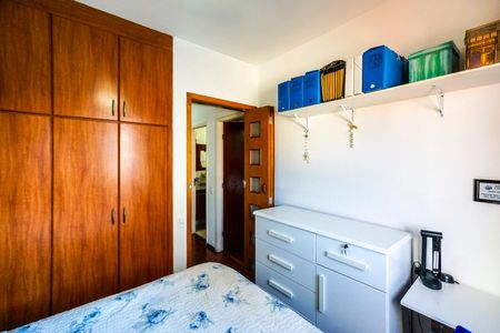 Apartamento à venda com 107m², 3 quartos e 2 vagas Apartamento à venda com 107m², 3 quartos e 2 vagasQuarto 1