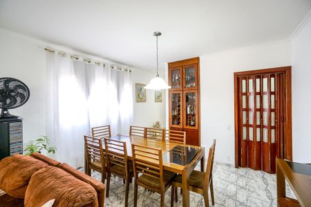 Apartamento à venda com 107m², 3 quartos e 2 vagas Apartamento à venda com 107m², 3 quartos e 2 vagasSala