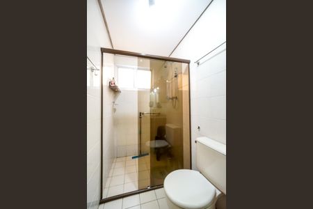 Apartamento à venda com 107m², 3 quartos e 2 vagas Apartamento à venda com 107m², 3 quartos e 2 vagasBanheiro da Suíte