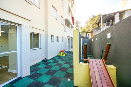 Apartamento à venda com 40m², 2 quartos e sem vagaÁrea comum - Playground