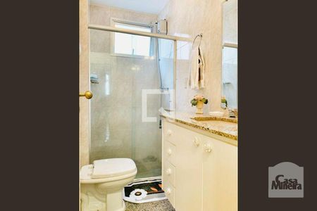 Apartamento à venda com 150m², 4 quartos e 3 vagasBanheiro 