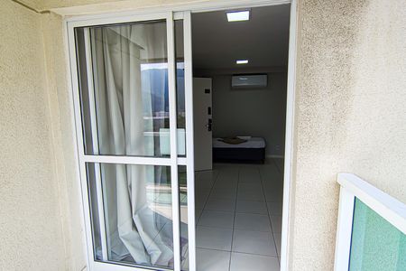 Apartamento para alugar com 68m², 1 quarto e 3 vagasVaranda