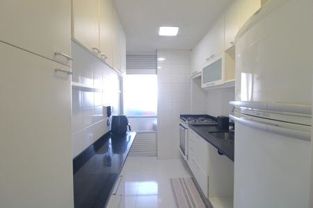 Apartamento à venda com 64m², 2 quartos e 1 vagaCozinha