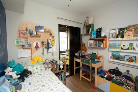 Apartamento à venda com 98m², 3 quartos e 1 vagaQuarto 2