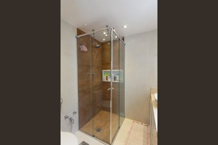 Apartamento à venda com 98m², 3 quartos e 1 vagaBanheiro da Suíte