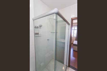 Apartamento à venda com 55m², 1 quarto e sem vagaBanheiro da Suíte