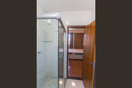 Apartamento à venda com 55m², 1 quarto e sem vagaBanheiro da Suíte