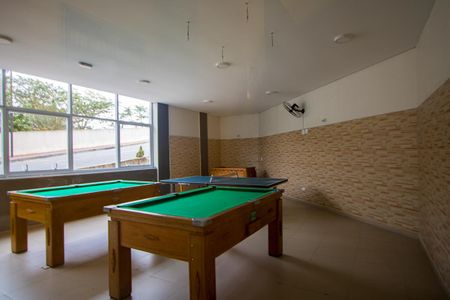 Apartamento para alugar com 58m², 2 quartos e 1 vaga Apartamento para alugar com 58m², 2 quartos e 1 vagaÁrea comum - Espaço de jogos
