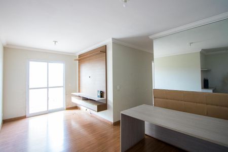 Sala de apartamento para alugar com 2 quartos, 58m² em Vila Falchi, Mauá