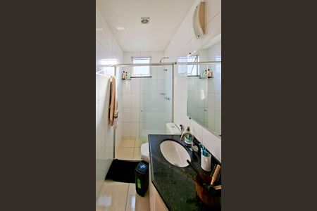 Apartamento à venda com 80m², 3 quartos e 2 vagasBanheiro da Suíte