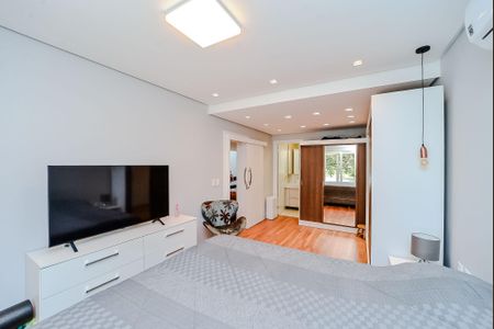 Casa à venda com 330m², 3 quartos e 8 vagas Casa à venda com 330m², 3 quartos e 8 vagasSuíte 1