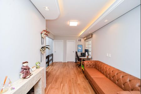 Casa à venda com 330m², 3 quartos e 8 vagas Casa à venda com 330m², 3 quartos e 8 vagasSala 2