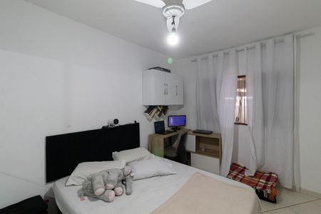 Casa à venda com 200m², 3 quartos e 2 vagasCasa 1 - Quarto 2
