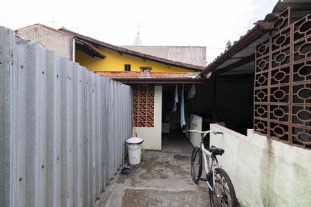 Casa à venda com 200m², 3 quartos e 2 vagasCasa 2 - Área de Serviço