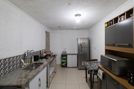 Casa à venda com 200m², 3 quartos e 2 vagasCasa 2 - Cozinha
