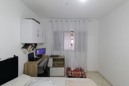 Casa à venda com 200m², 3 quartos e 2 vagasCasa 1 - Quarto 2