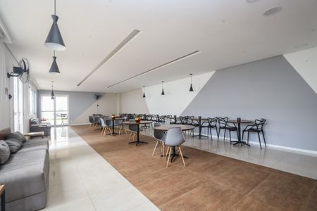 Apartamento à venda com 43m², 2 quartos e 1 vagaÁrea comum - Salão de festas