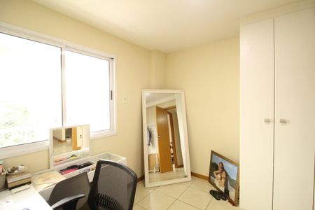 Apartamento à venda com 82m², 3 quartos e 1 vagaSuíte 