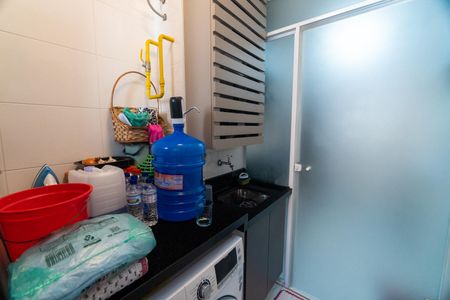 Apartamento à venda com 79m², 2 quartos e 1 vagaÁrea de Serviço