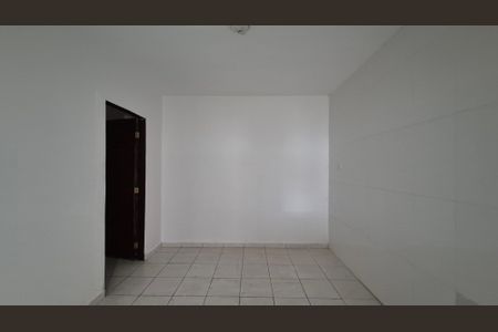 Sala de apartamento para alugar com 1 quarto, 55m² em Jardim Stella, Santo André