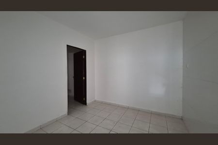 Sala de apartamento para alugar com 1 quarto, 55m² em Jardim Stella, Santo André