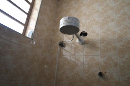 Casa à venda com 330m², 3 quartos e 6 vagasBanheiro 2