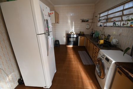 Casa à venda com 330m², 3 quartos e 6 vagasCozinha