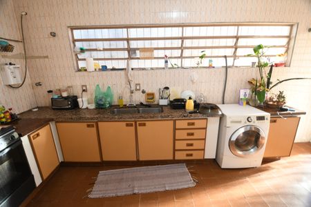 Casa à venda com 330m², 3 quartos e 6 vagasCozinha