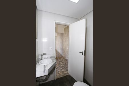 Casa para alugar com 417m², 5 quartos e 5 vagasLavabo