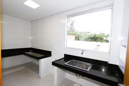 Casa para alugar com 417m², 5 quartos e 5 vagasÁrea de Serviço