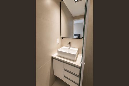 Banheiro de apartamento para alugar com 1 quarto, 32m² em Bela Vista, São Paulo