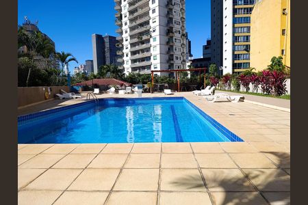 Apartamento para alugar com 32m², 1 quarto e 1 vaga Apartamento para alugar com 32m², 1 quarto e 1 vagaPiscina
