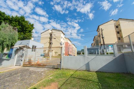 Apartamento à venda com 42m², 2 quartos e 1 vaga Apartamento à venda com 42m², 2 quartos e 1 vagaFachada