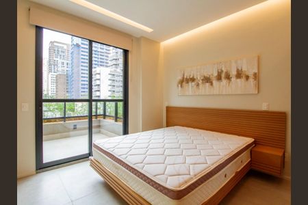 Apartamento à venda com 67m², 1 quarto e 1 vaga