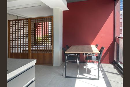 Apartamento à venda com 67m², 1 quarto e 1 vaga