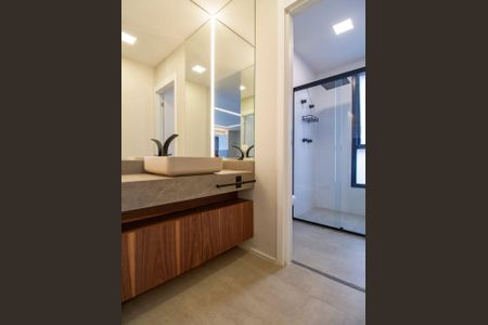 Apartamento à venda com 67m², 1 quarto e 1 vaga