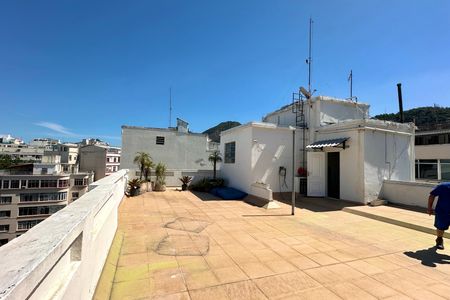 Apartamento à venda com 152m², 4 quartos e sem vagaÁrea comum